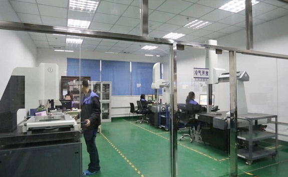 Mold production and processing of plastic molded parts multiple inspection monitoring