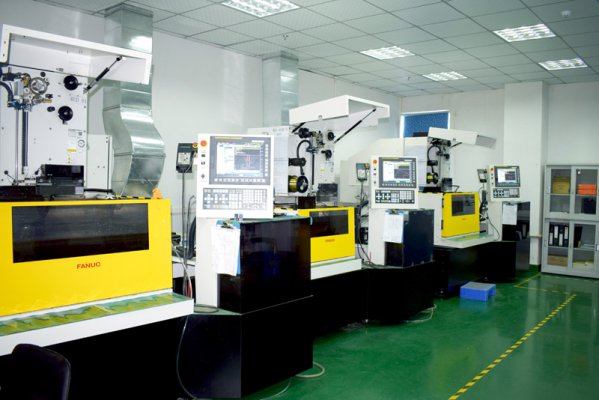 Japan Fanuc WEDM-LS