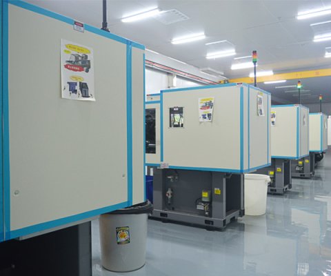 How to design the injection mold casting system?